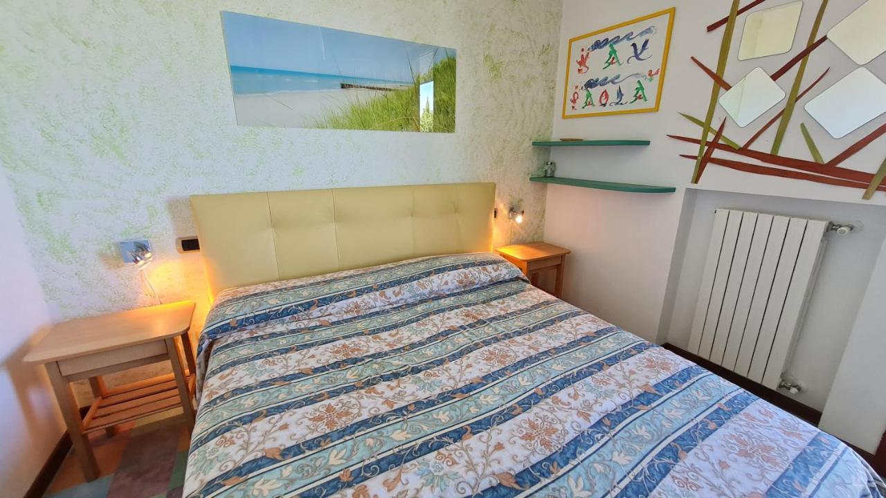 Easy Apartments Peschiera ペスキエーラ・デル・ガルダ エクステリア 写真