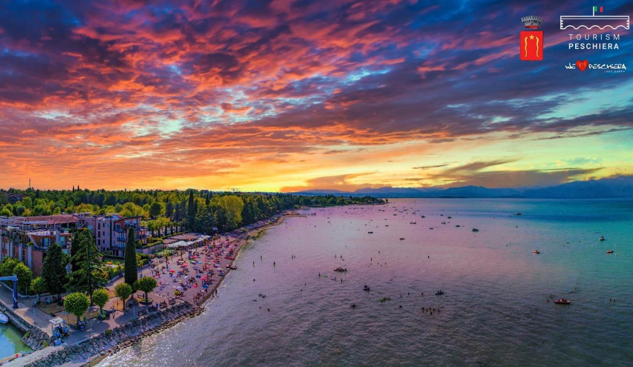 Easy Apartments Peschiera ペスキエーラ・デル・ガルダ エクステリア 写真