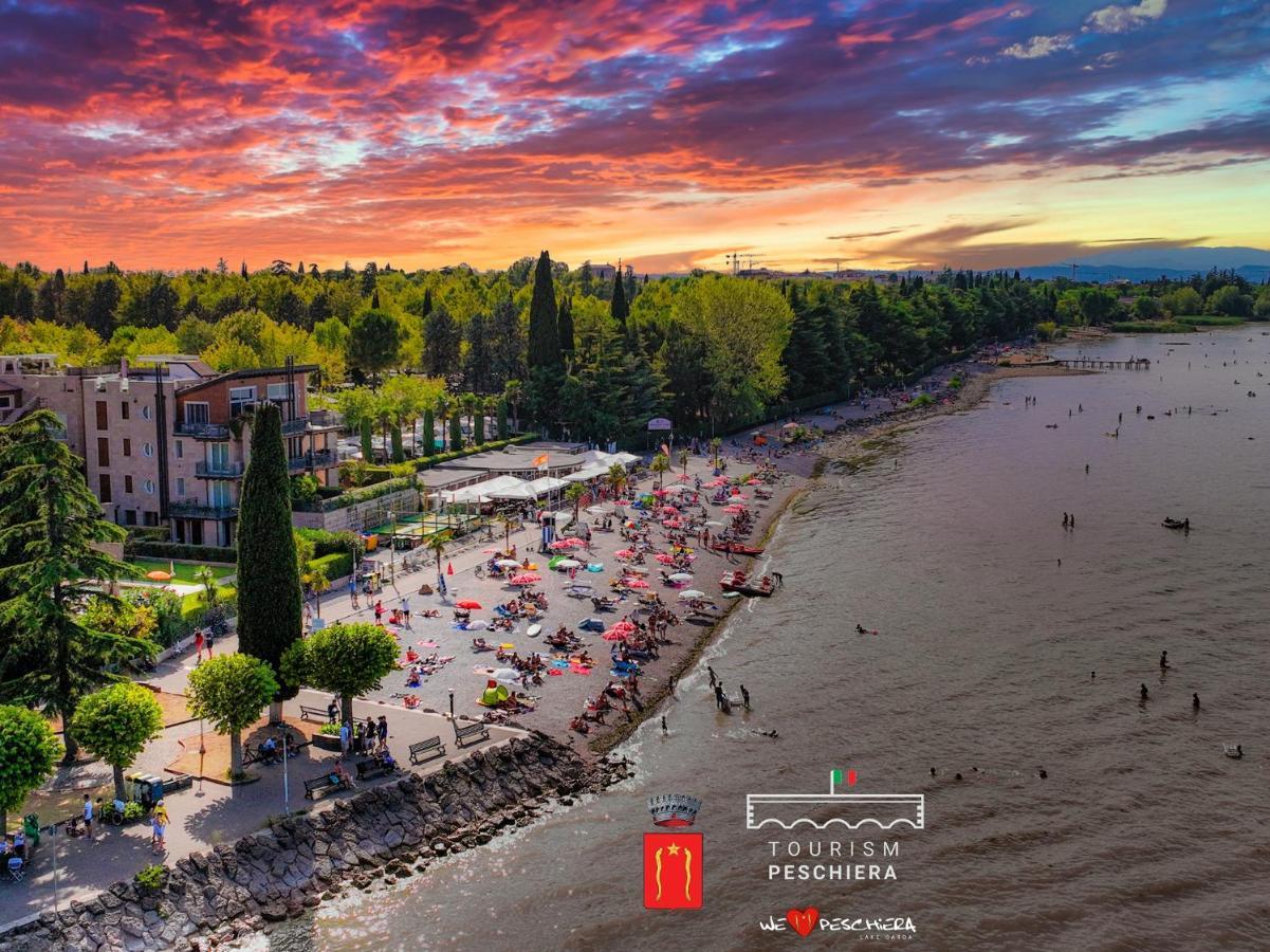 Easy Apartments Peschiera ペスキエーラ・デル・ガルダ エクステリア 写真