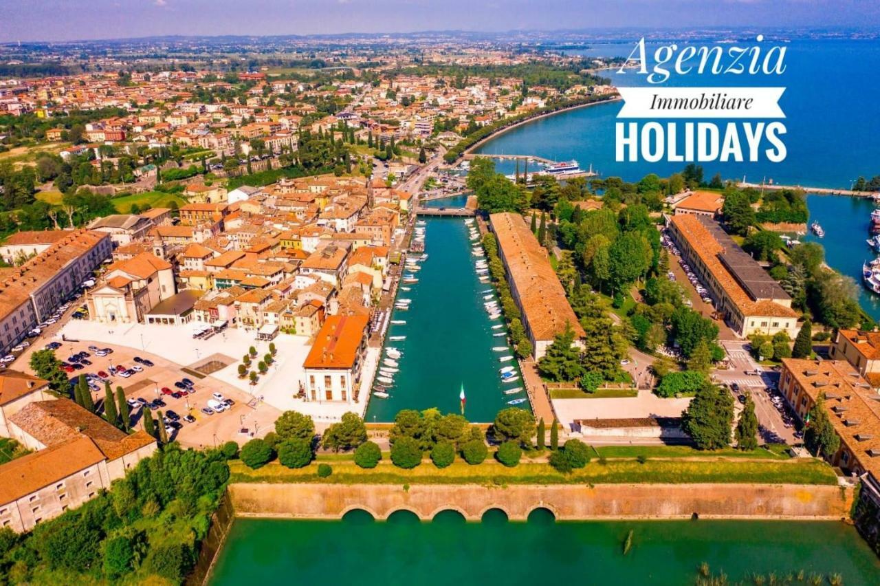 Easy Apartments Peschiera ペスキエーラ・デル・ガルダ エクステリア 写真